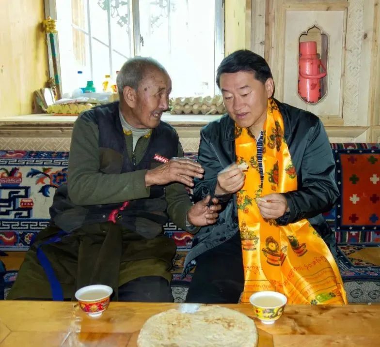 南宫28责任 | 四川南宫28强化“四个引领” 帮扶稻城县麻格同村脱贫奔康